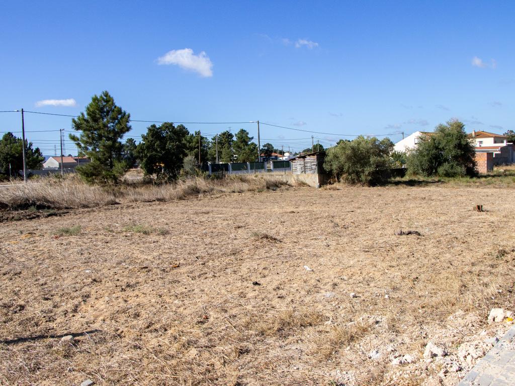 Terreno para construção de  630 m2, Quinta da Marquesa I e III - Image 10