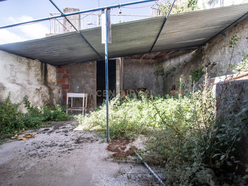 Casa para Recuperar em Montemor o Velho - 4 Quartos, 166m² - Image 37