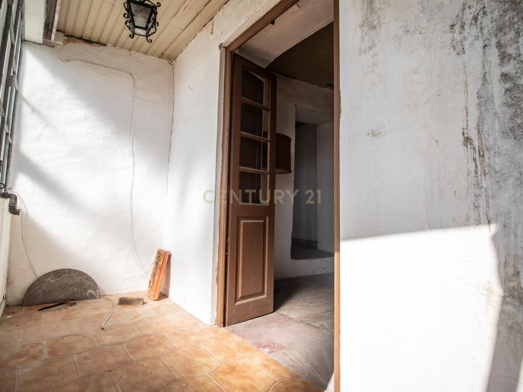 Casa para Recuperar em Montemor o Velho - 4 Quartos, 166m² - Image 33