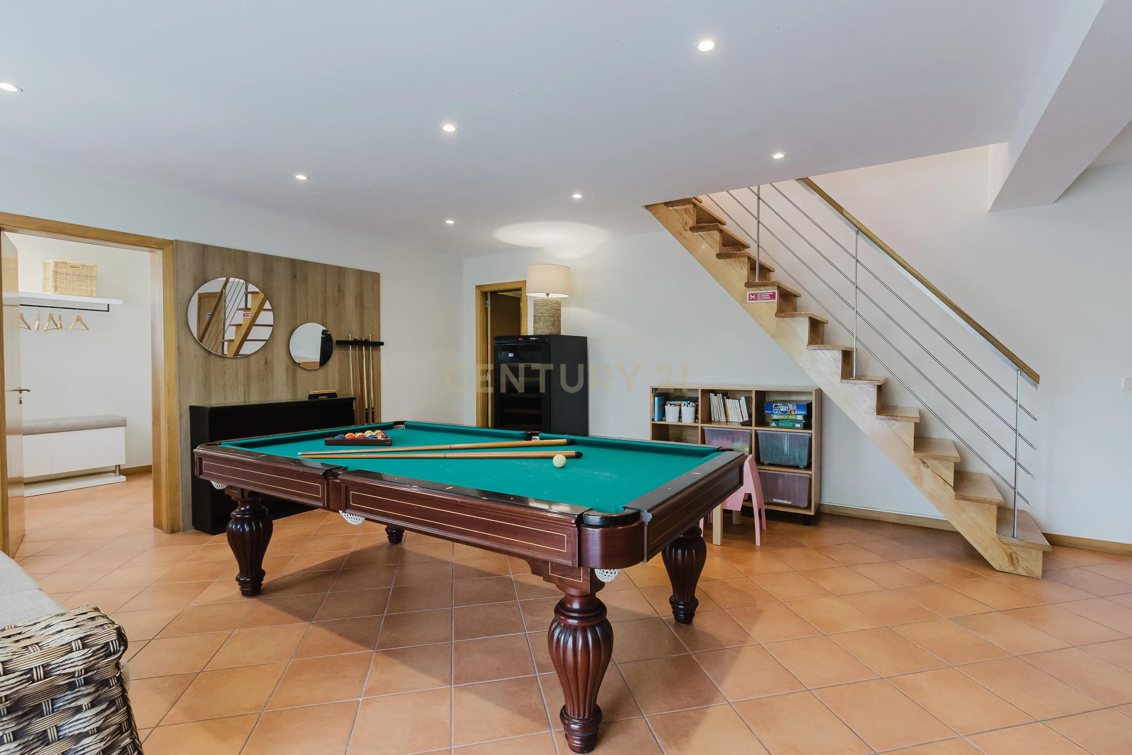 Casa Exuberante T4 com Piscina e Jacuzzi junto ao Rio na zona do Gerês - Image 45
