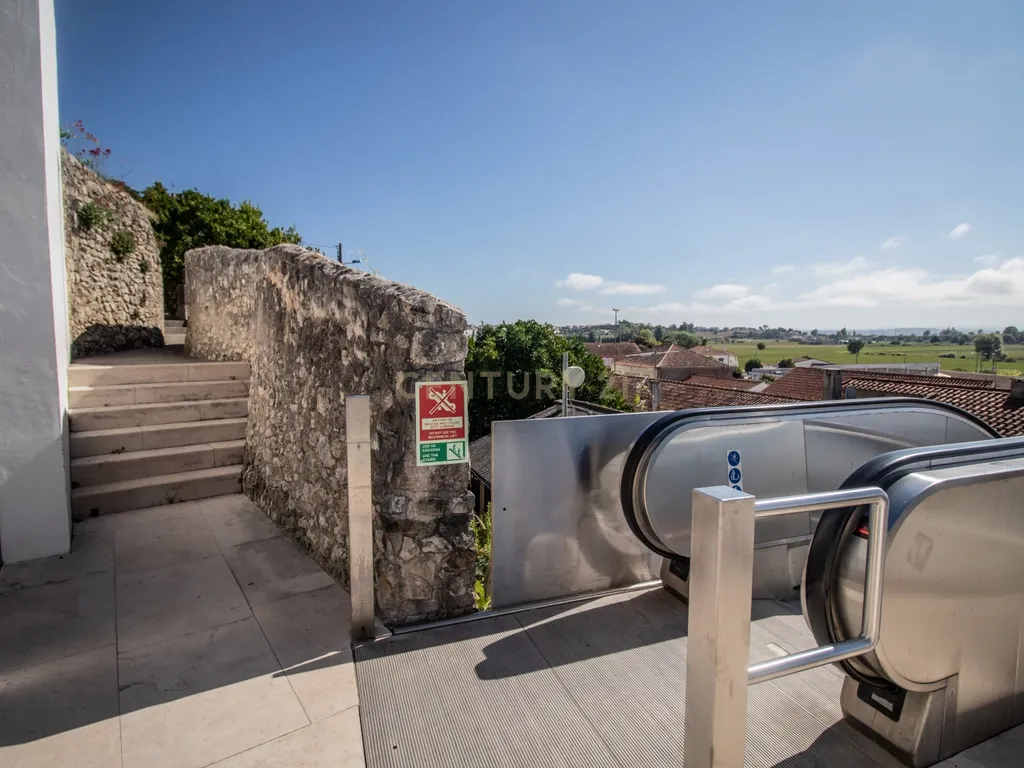 Casa para Recuperar em Montemor o Velho - 4 Quartos, 166m² - Image 58