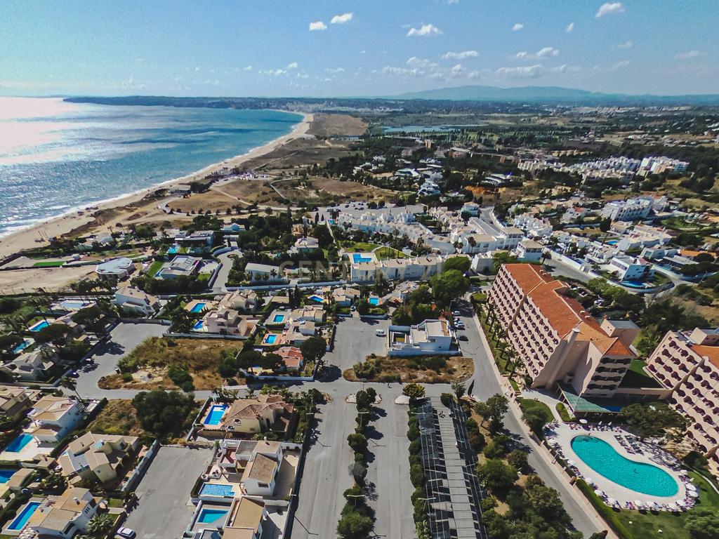 Moradia vista Mar , Praia da Galé - Image 29