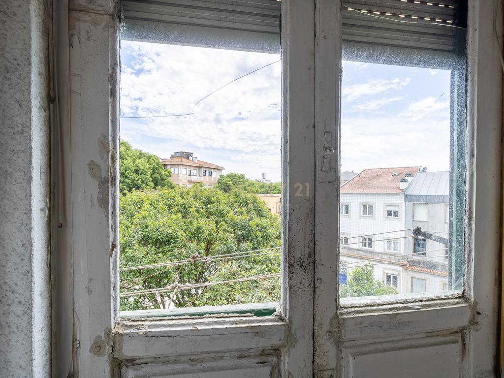 Prédio nas belas artes - Porto - Image 14