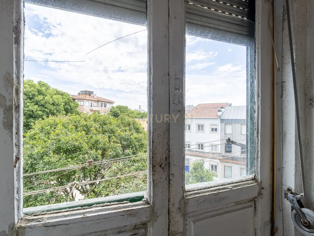 Prédio nas belas artes - Porto - Image 23