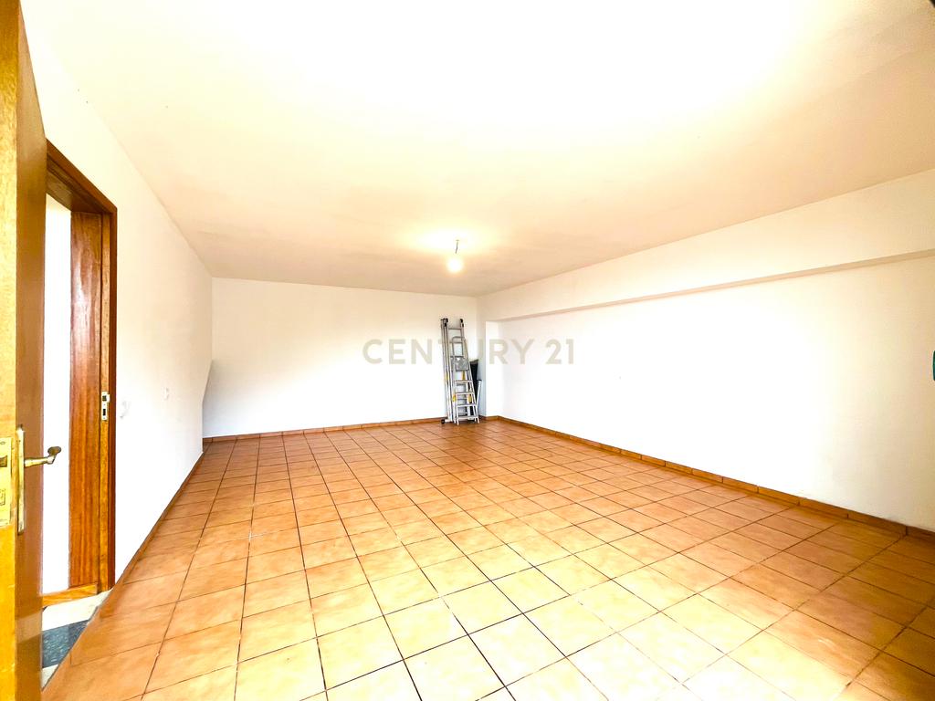 Moradia T3 Completamente renovada - São Pedro - Santa Cruz - Image 19