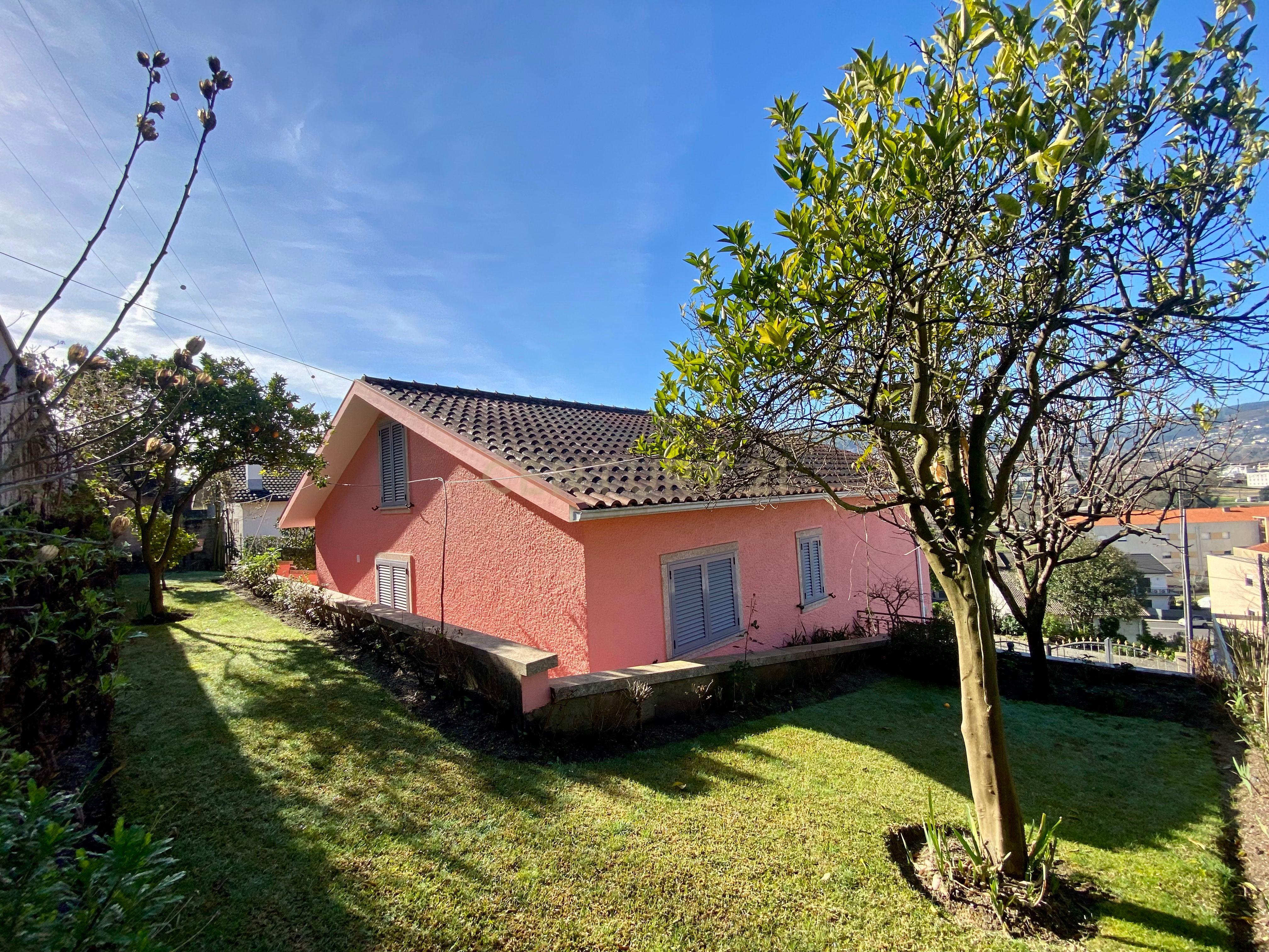 Moradia T4 Povoa de Lanhoso - Image 5