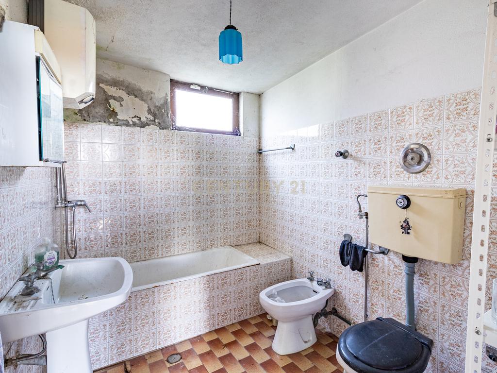 Moradia venda - Minhotães - Image 9