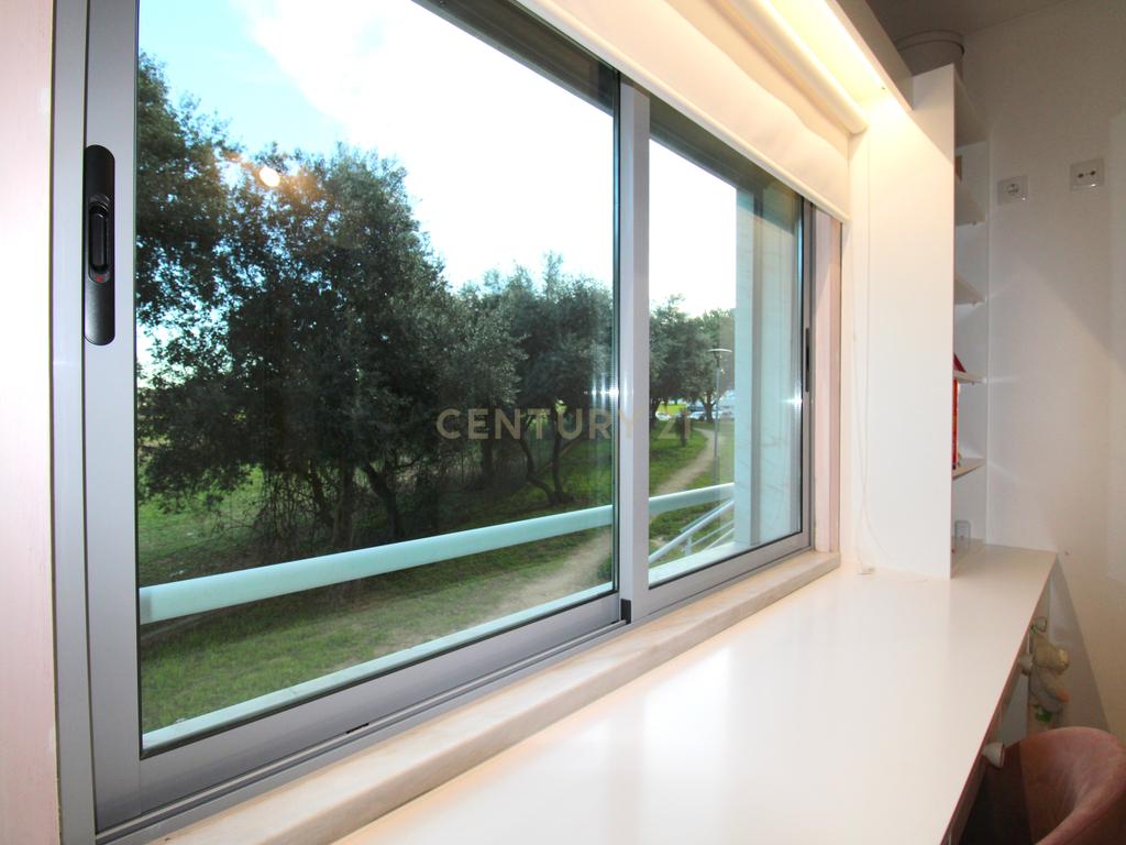 T3 com terraço e box na Quinta de Santa Rita - Image 16