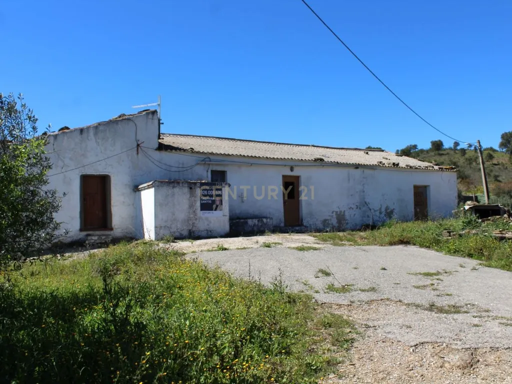 Moradia para restaurar em Alcaria de Cume ( Sta Catarina da Fonte do Bispo ) - Image 33