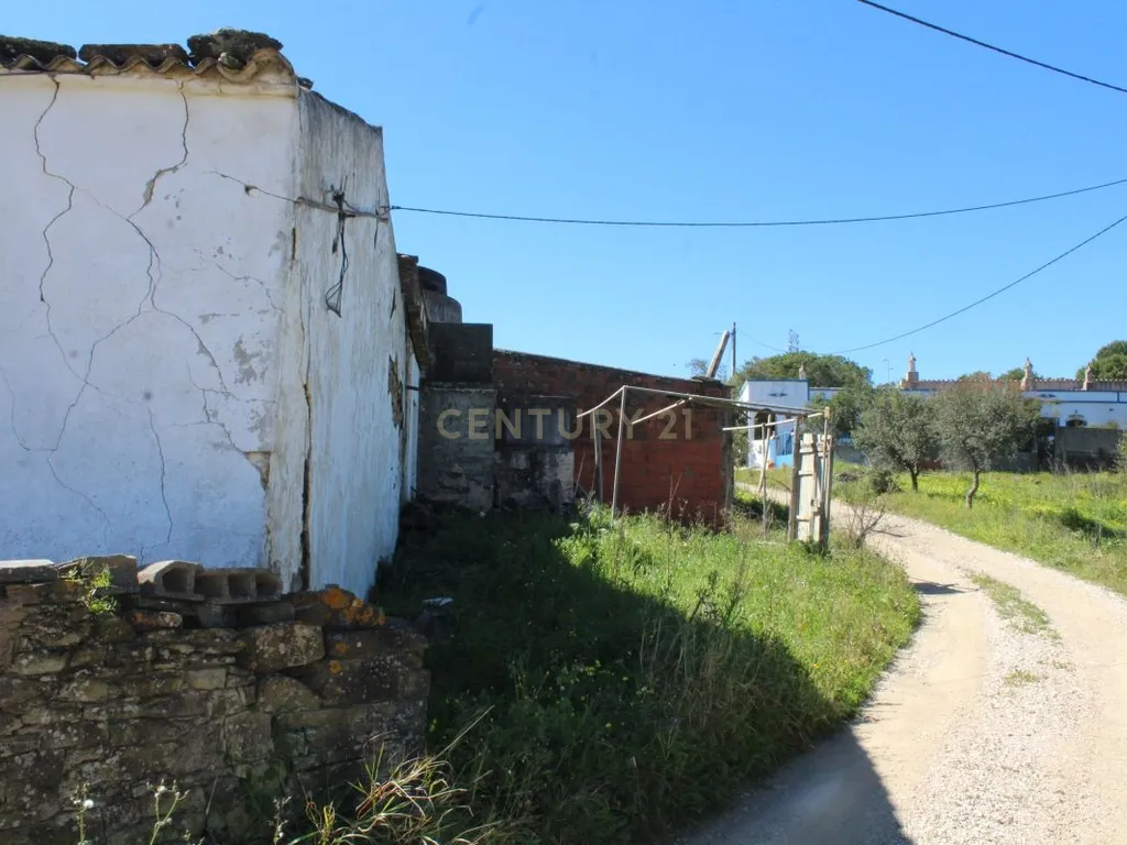 Moradia para restaurar em Alcaria de Cume ( Sta Catarina da Fonte do Bispo ) - Image 30