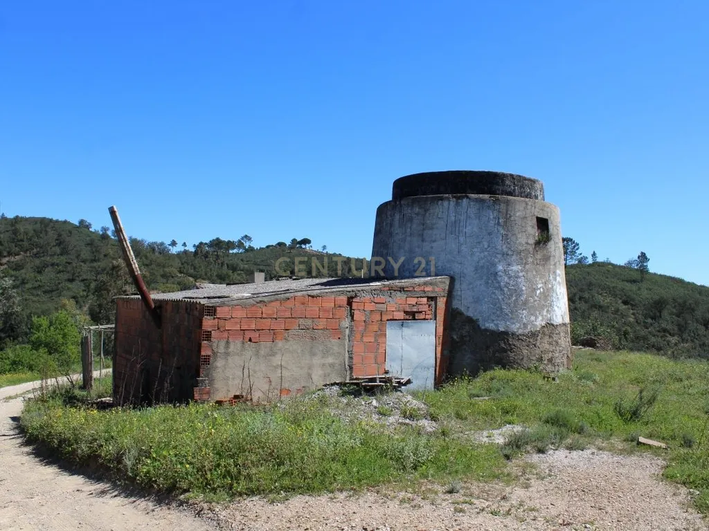 Moradia para restaurar em Alcaria de Cume ( Sta Catarina da Fonte do Bispo ) - Image 21