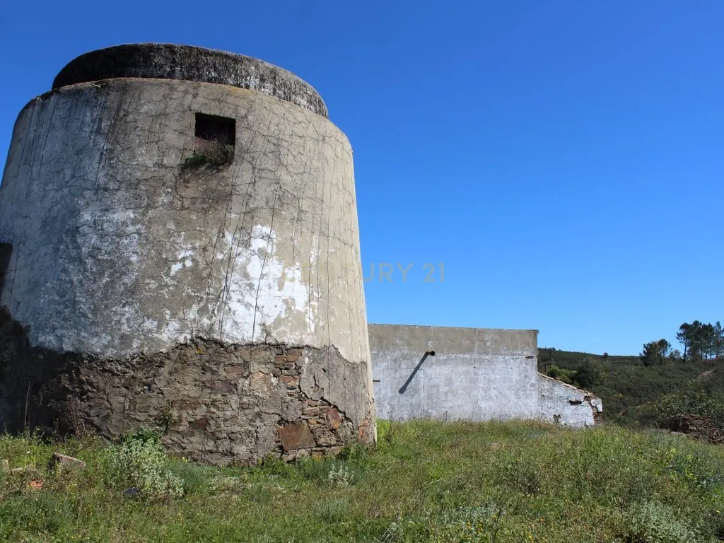 Moradia para restaurar em Alcaria de Cume ( Sta Catarina da Fonte do Bispo ) - Image 18