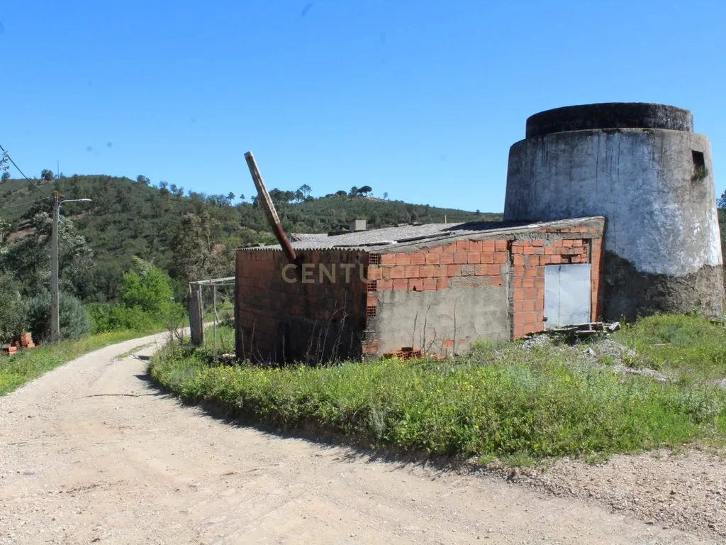 Moradia para restaurar em Alcaria de Cume ( Sta Catarina da Fonte do Bispo ) - Image 28