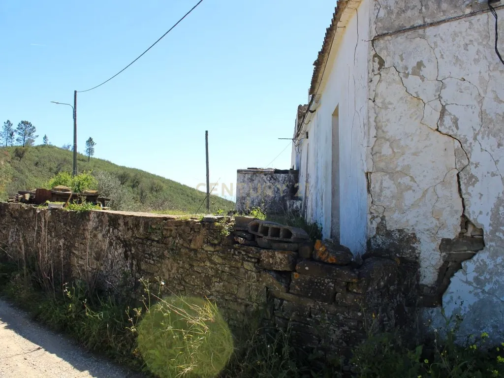 Moradia para restaurar em Alcaria de Cume ( Sta Catarina da Fonte do Bispo ) - Image 29
