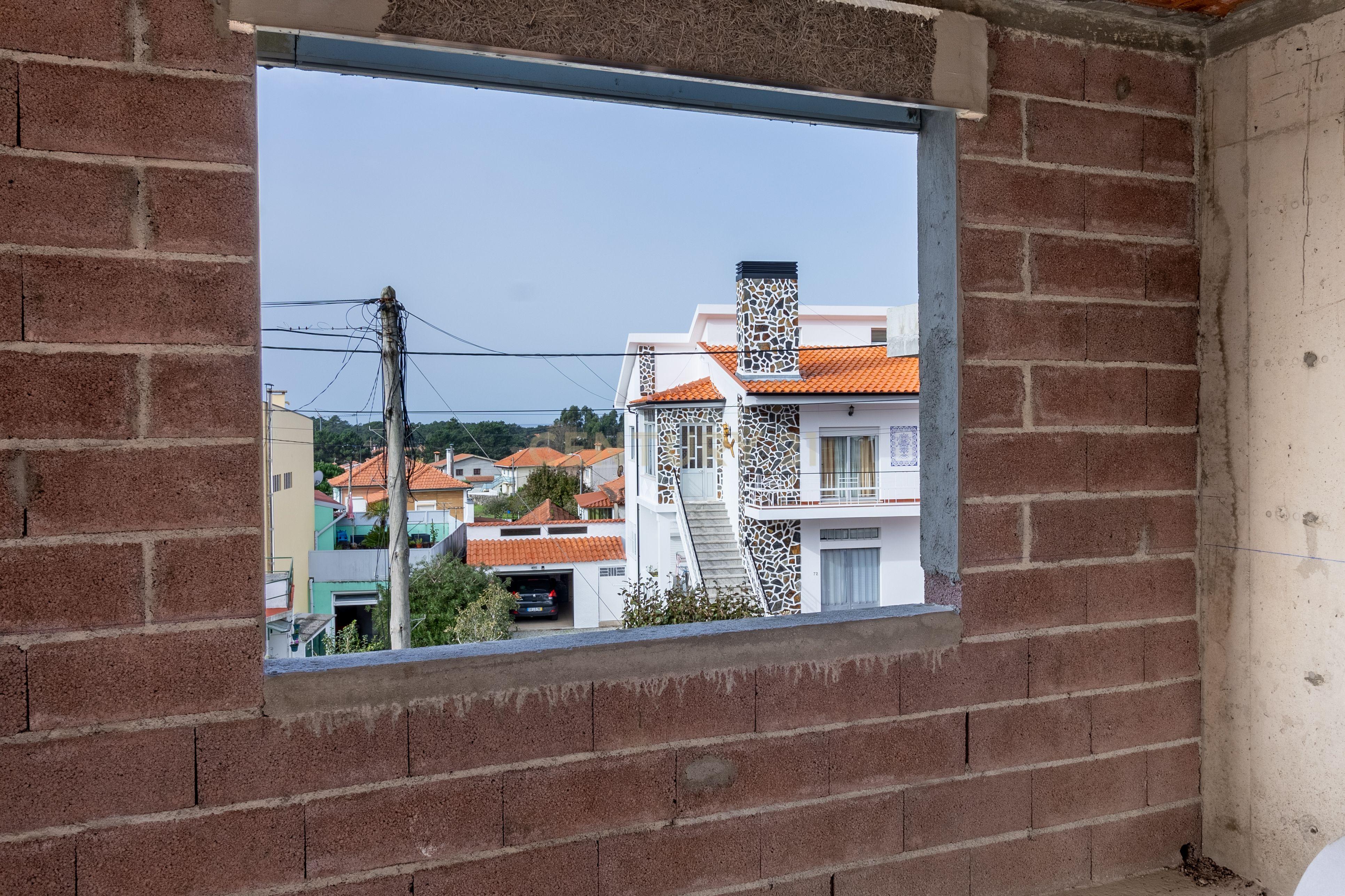 Moradia Geminada T3+1 em Antas - Image 12