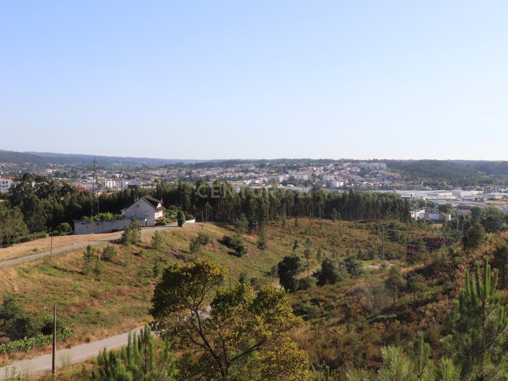 Terreno às portas da Cidade de Pombal - Image 2