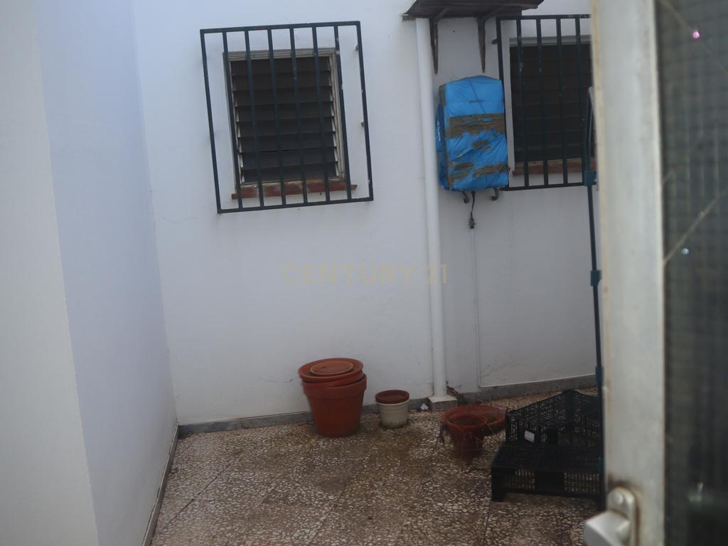 undefined - Image 15