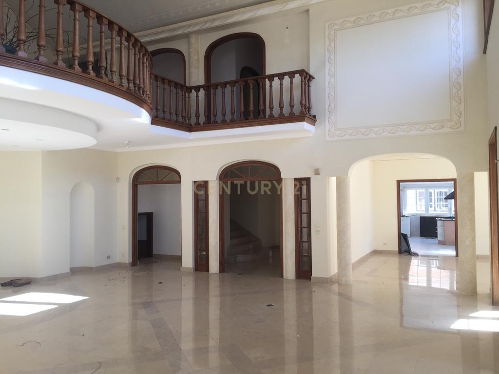 Moradia de luxo V7 localizada junto ao Belas Club de Campo - Image 17