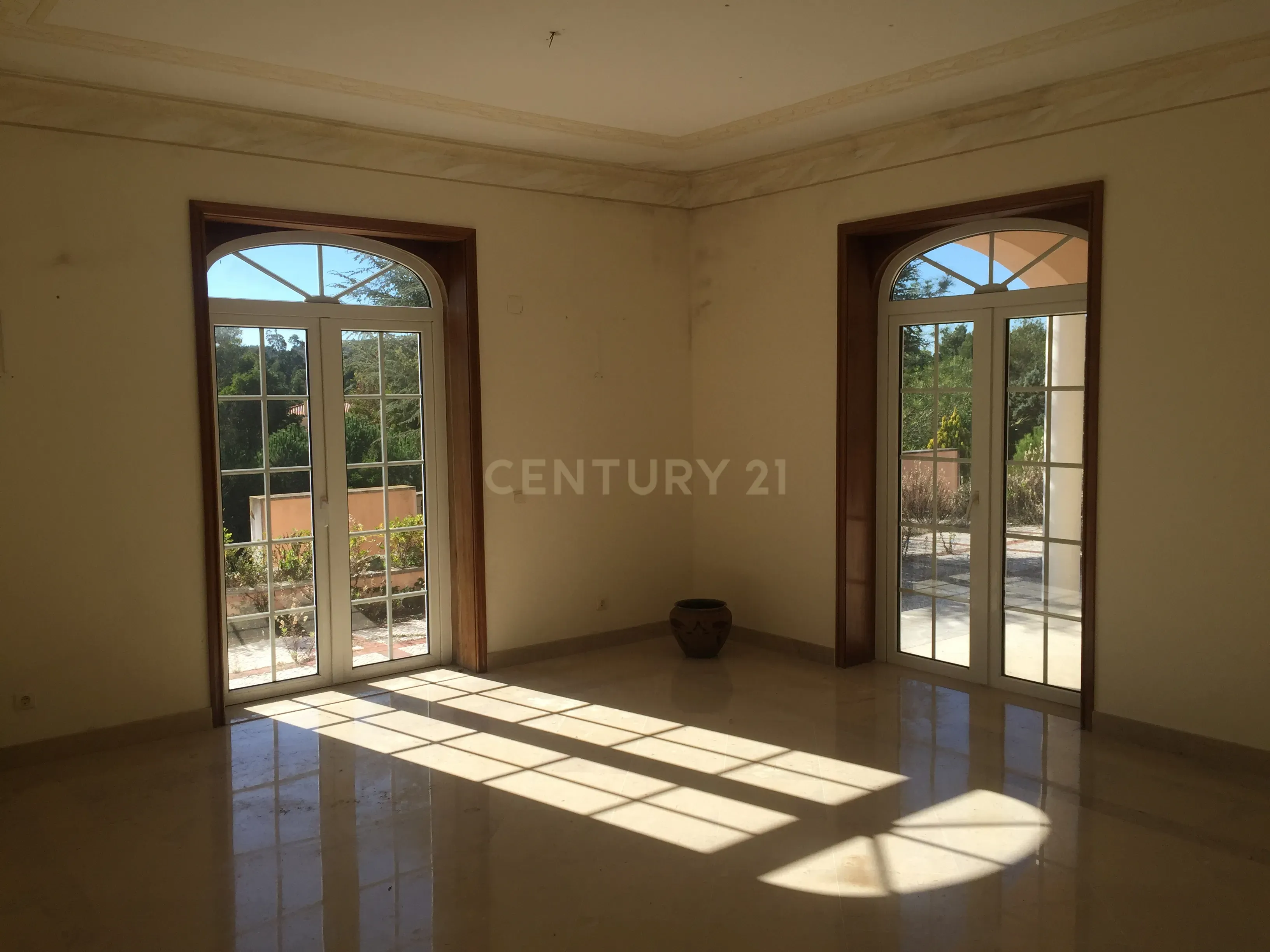 Moradia de luxo V7 localizada junto ao Belas Club de Campo - Image 18