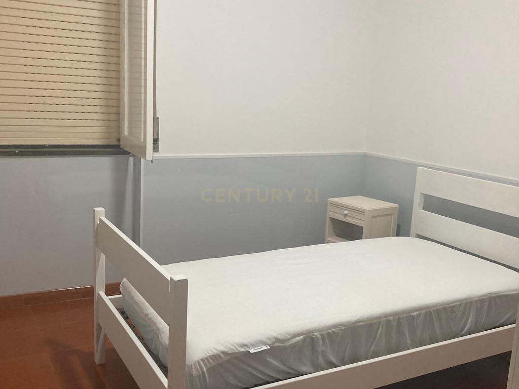 Apartamento T3 em Angra do Heroísmo para arrendamento - Image 10