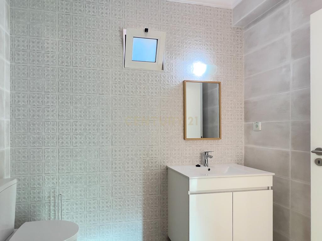 APARTAMENTO T3 NO CENTRO DE ALCOUTIM - Image 18