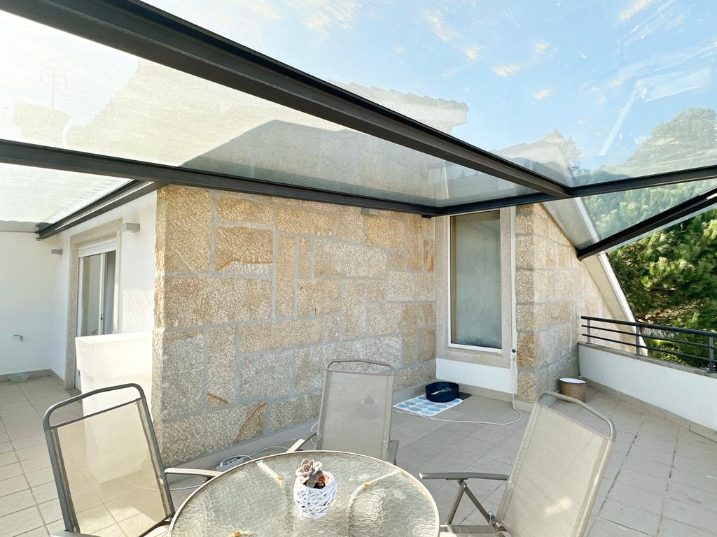Moradia com Piscina e Jardim - Felgueiras - Image 21