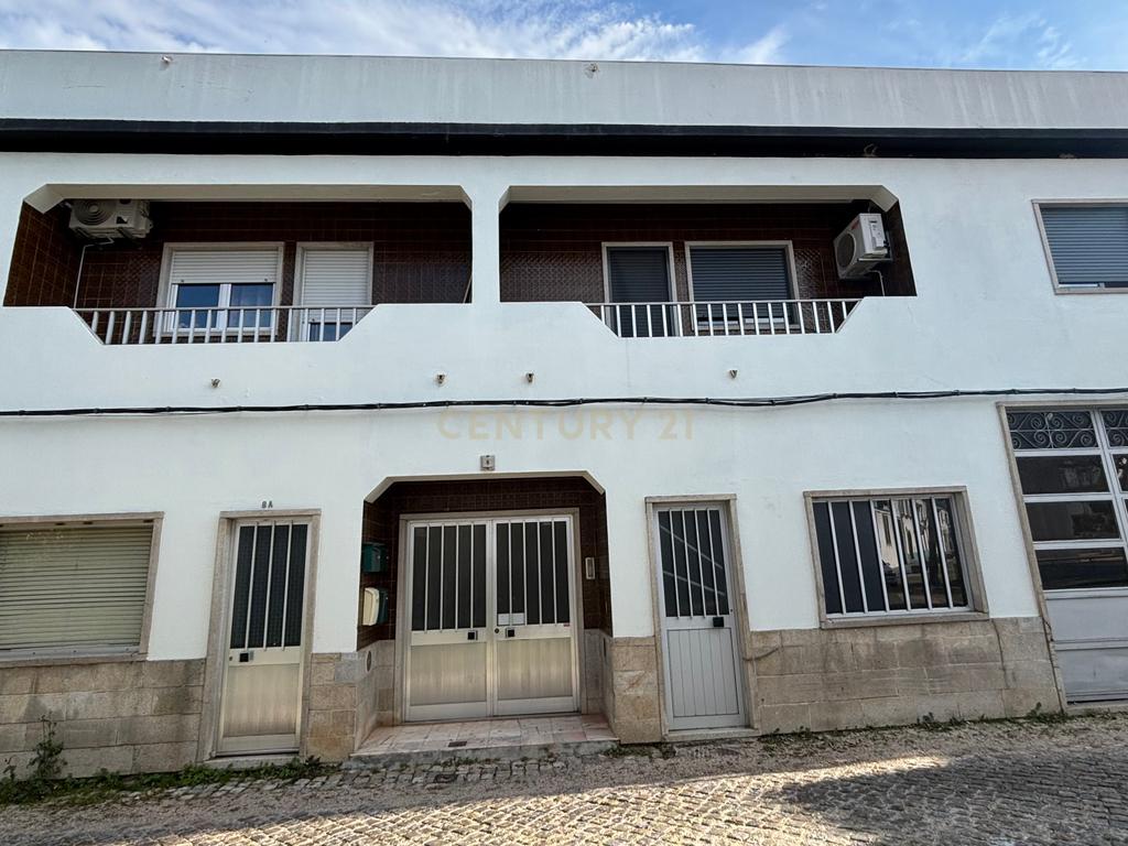 Apartamento T2 Castelo Branco - Image 1