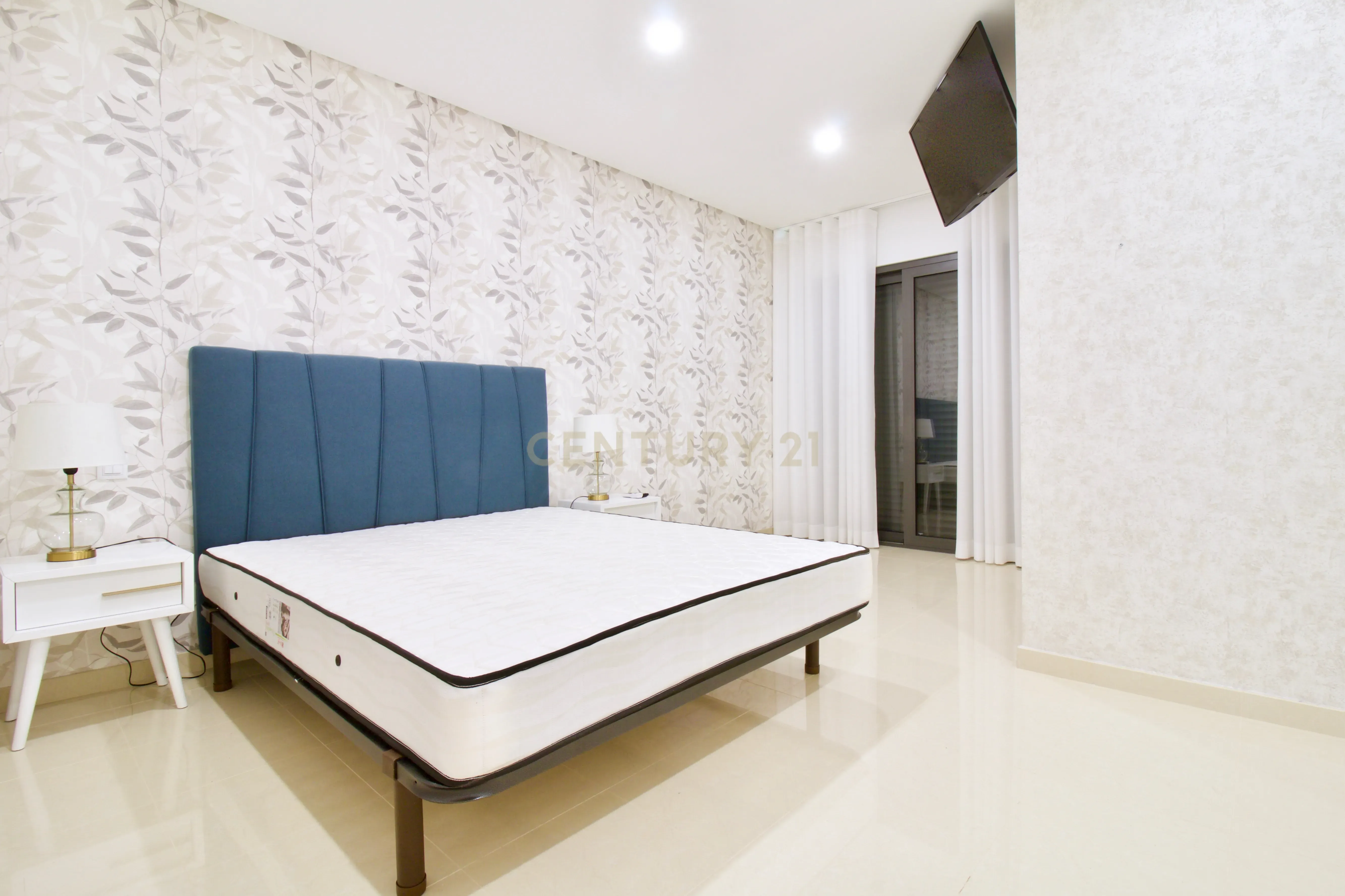 Apartamento de 3 Assoalhadas a 250m da praia em Quarteira - Image 15