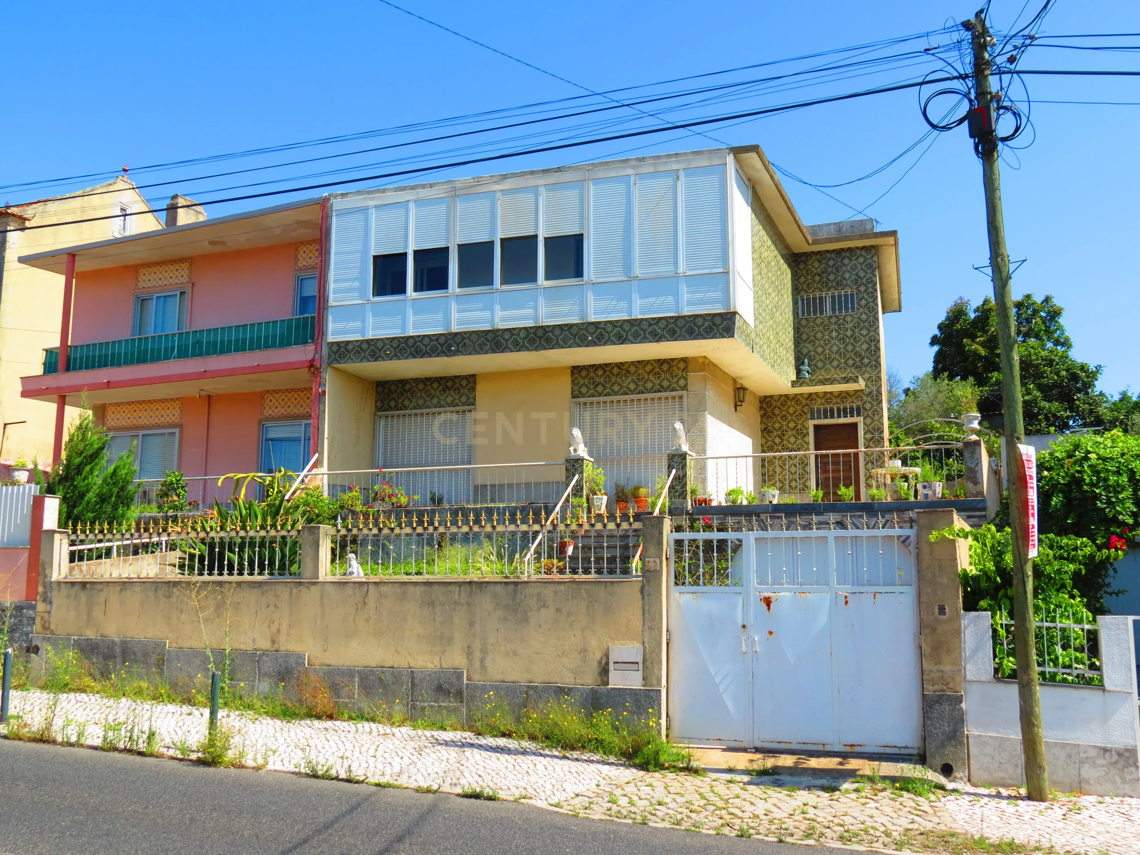 Moradia V5 em Idanha, Belas - Image 1