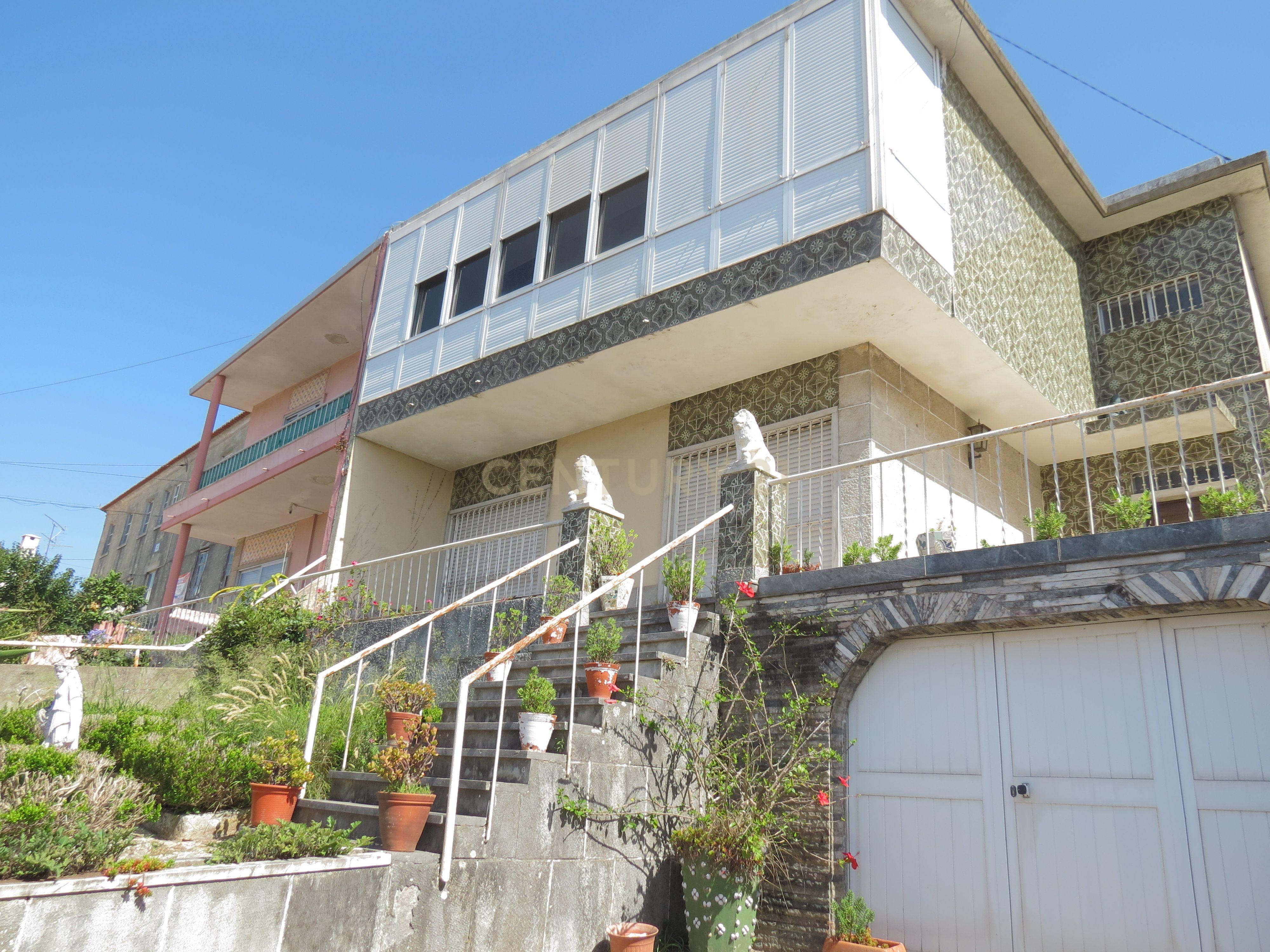 Moradia V5 em Idanha, Belas - Image 24