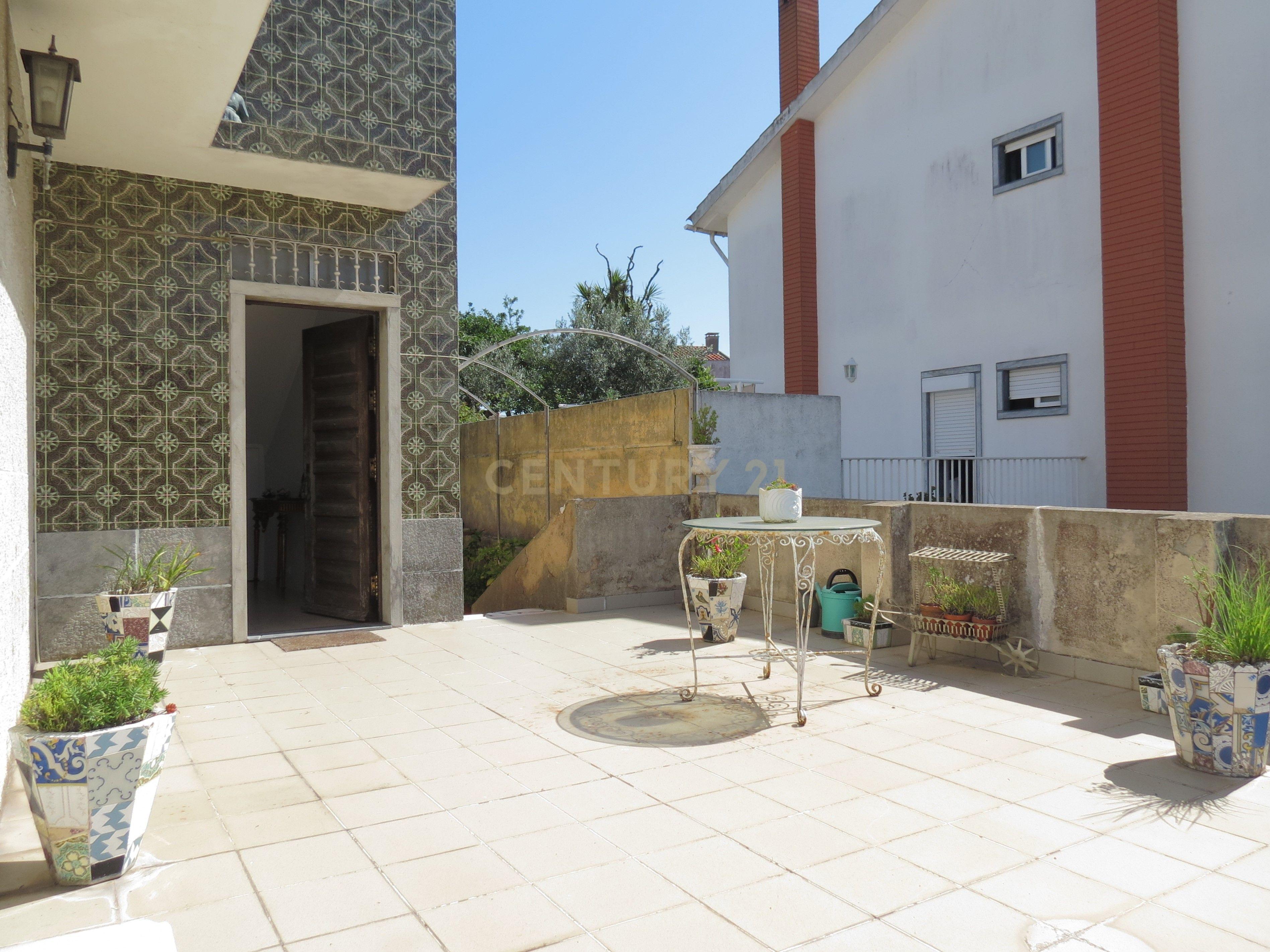 Moradia V5 em Idanha, Belas - Image 3