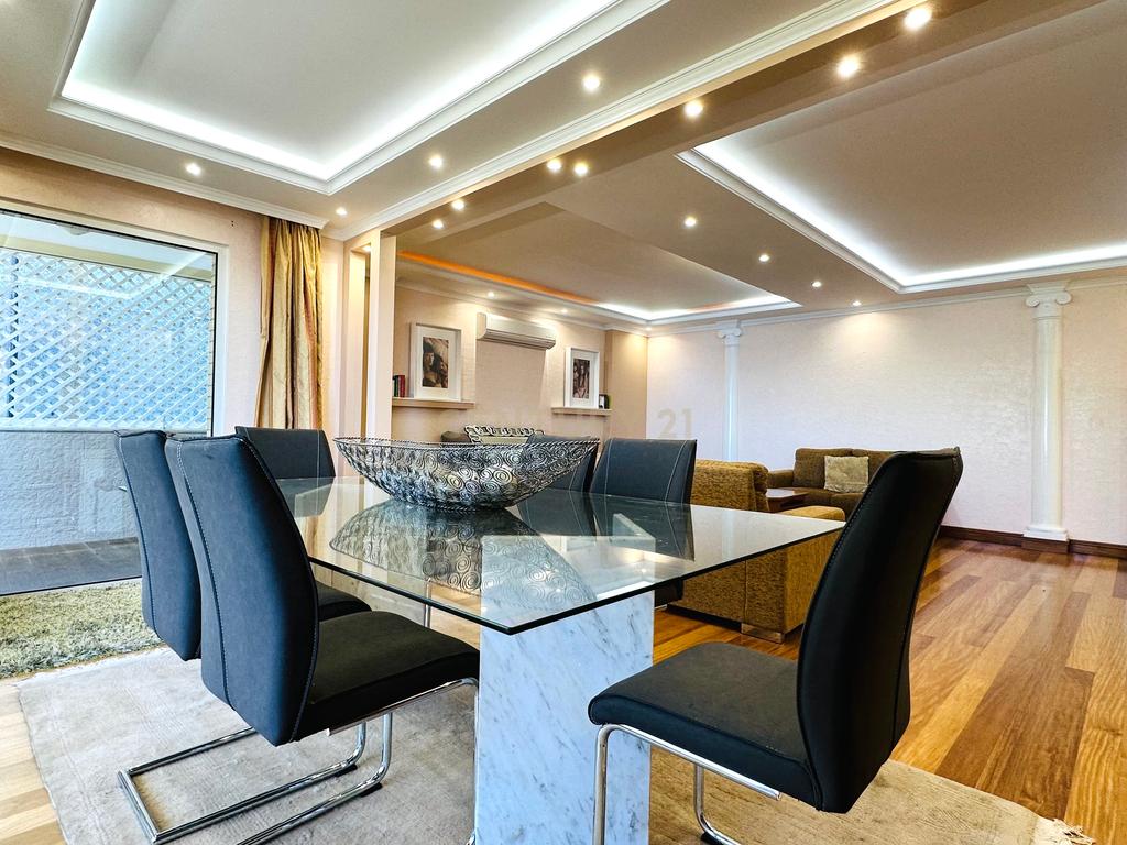 Apartamento T4 em condomínio fechado - Funchal - Ilha da Madeira - Image 9