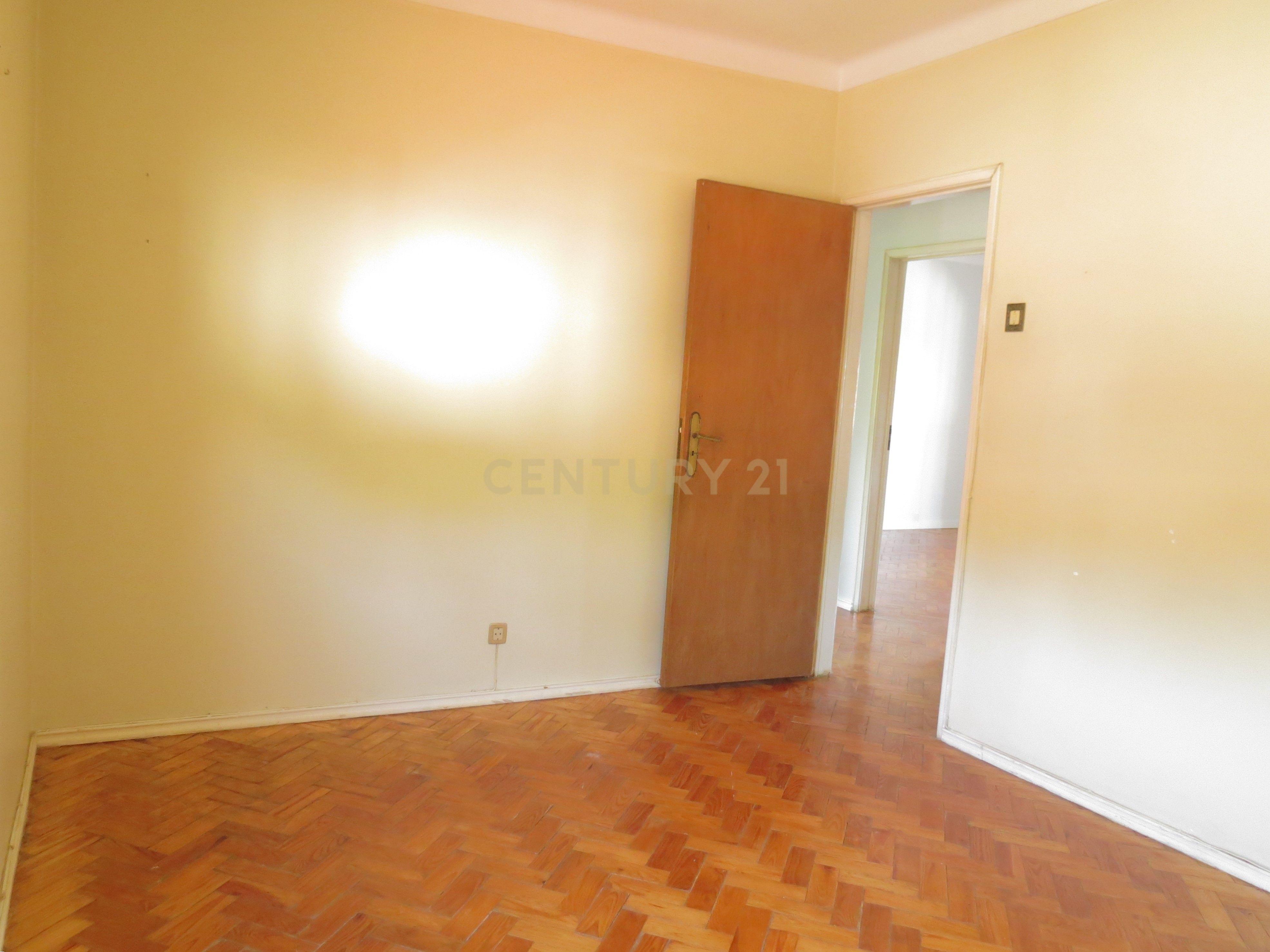 Moradia V5 em Idanha, Belas - Image 21