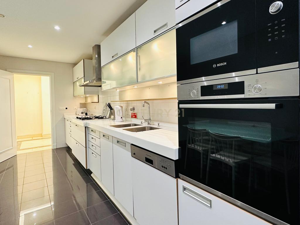 Apartamento T4 em condomínio fechado - Funchal - Ilha da Madeira - Image 5