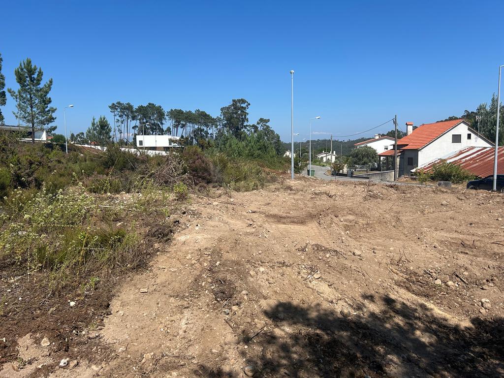 Excelente lote para construção em Albergaria dos Doze - Image 33