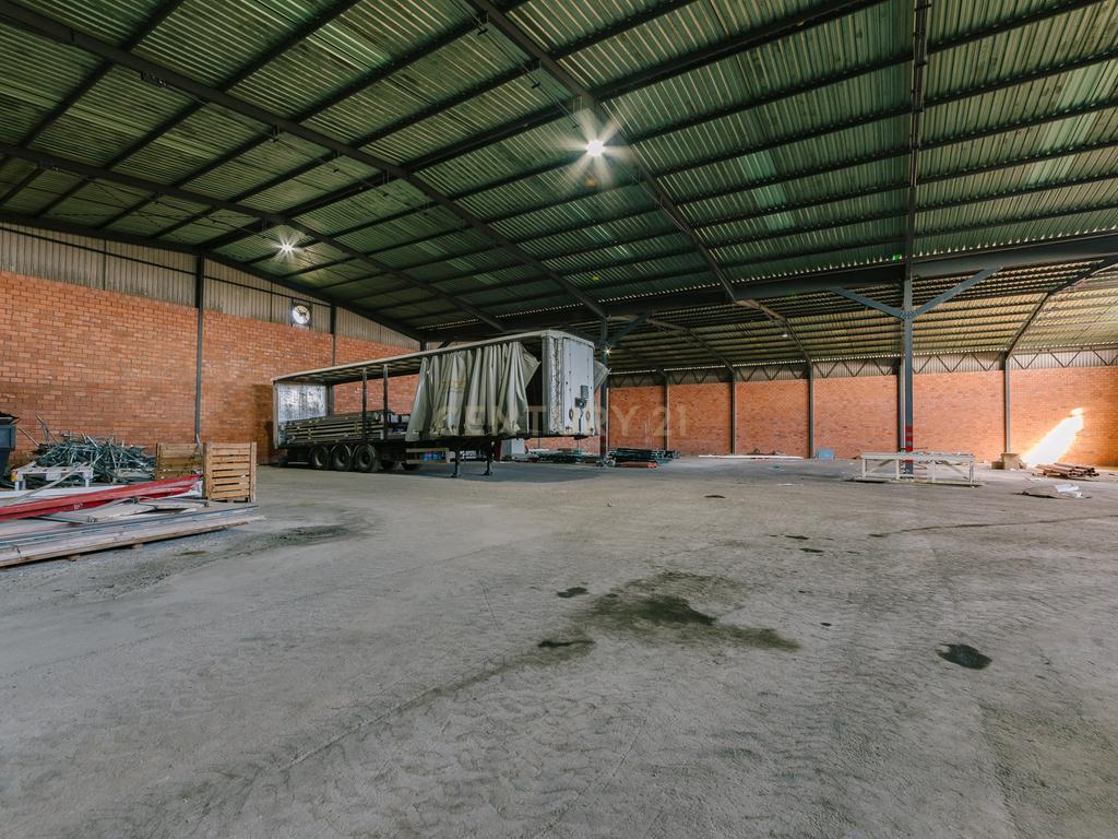 Armazém  no Porto Alto (Estrada Nacional 10) - Image 7