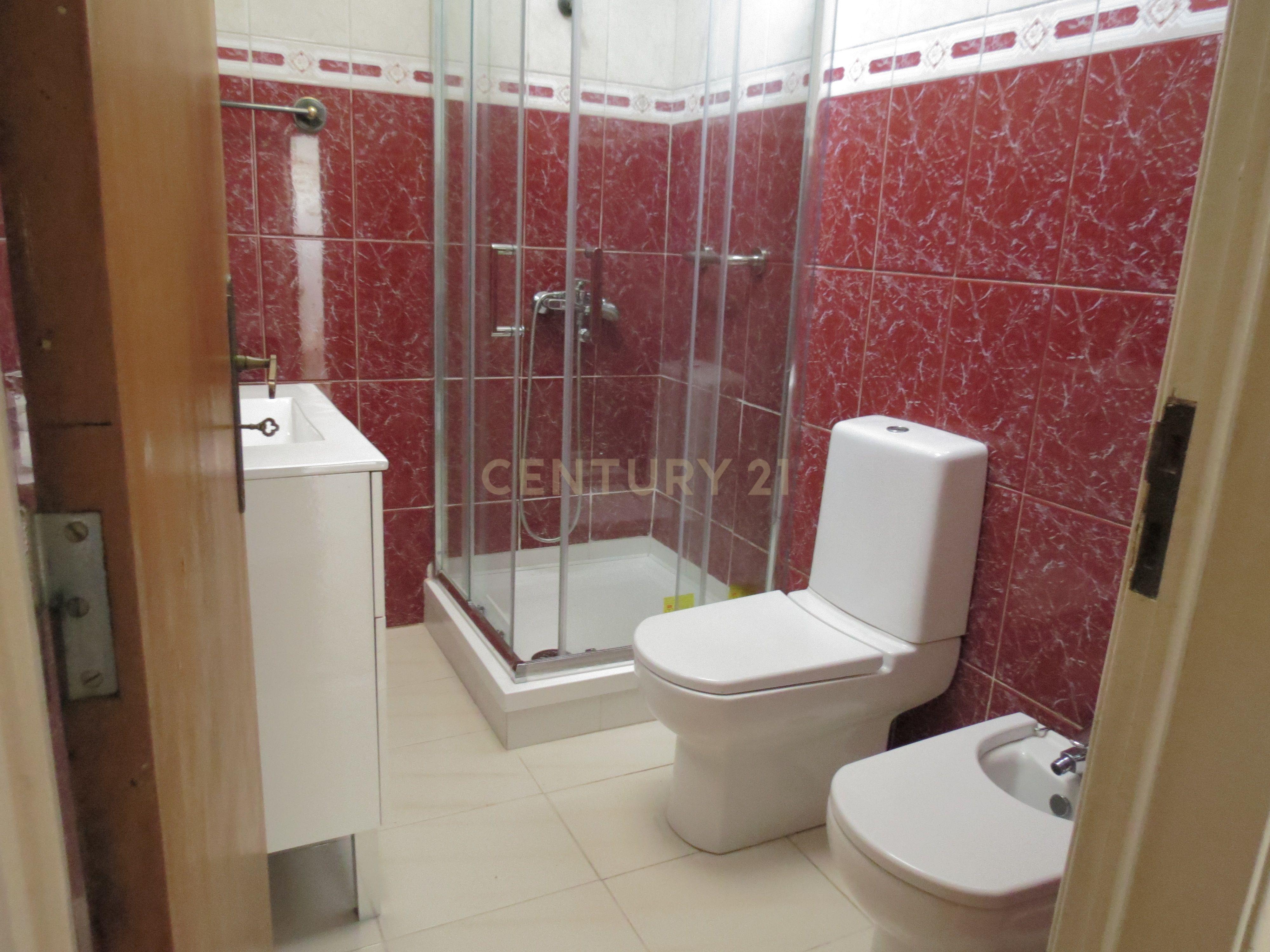 Moradia V5 em Idanha, Belas - Image 19