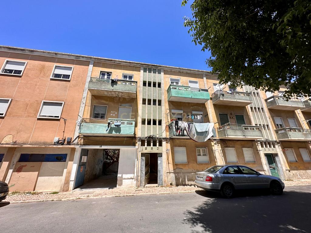 Garagens para Investimento em Alhos Vedros - Image 8