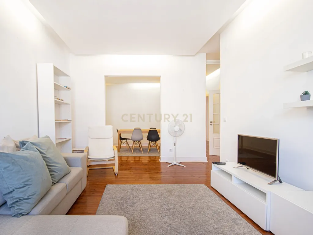 Apartamento T3 no centro de Lisboa - Image 1