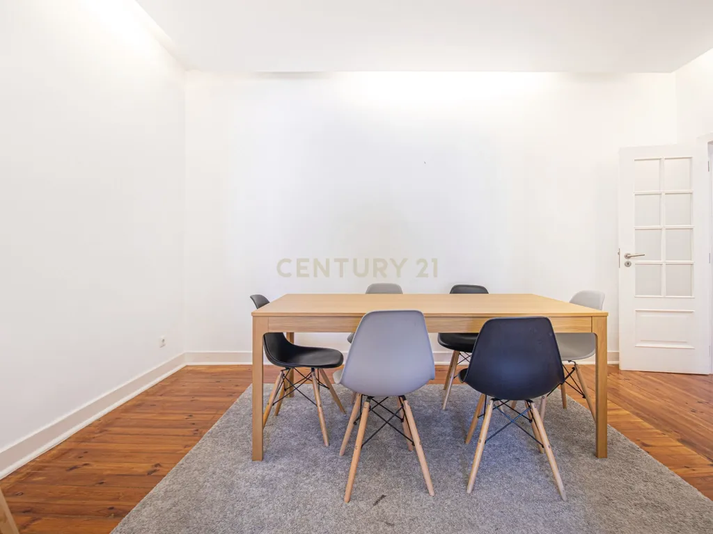Apartamento T3 no centro de Lisboa - Image 15