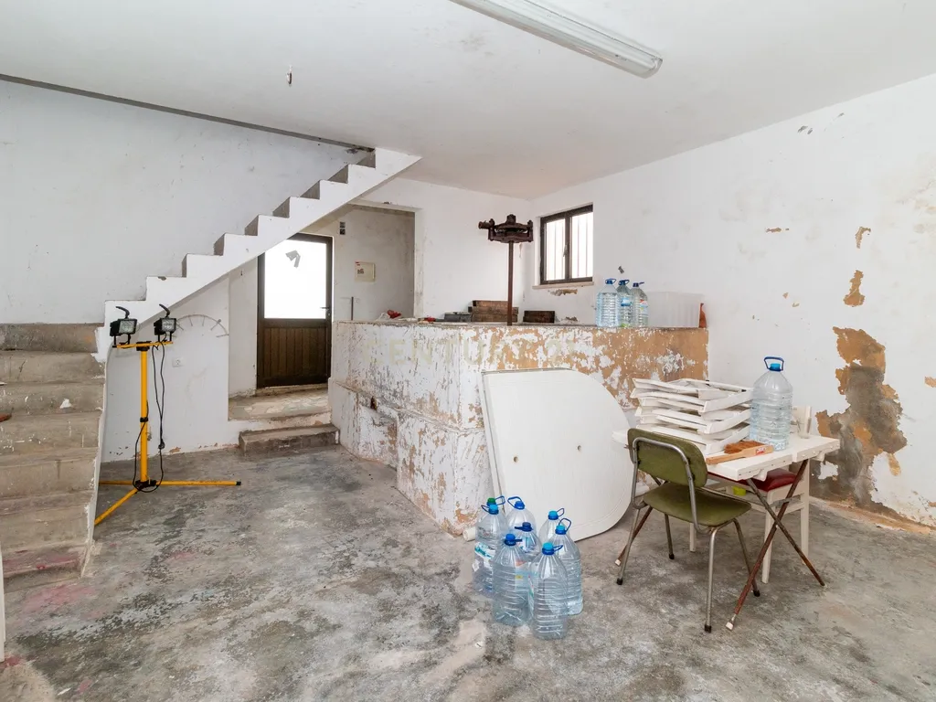 🏡 Moradia T3+1 com sótão habitável e espaço comercial! 🌟 - Image 48