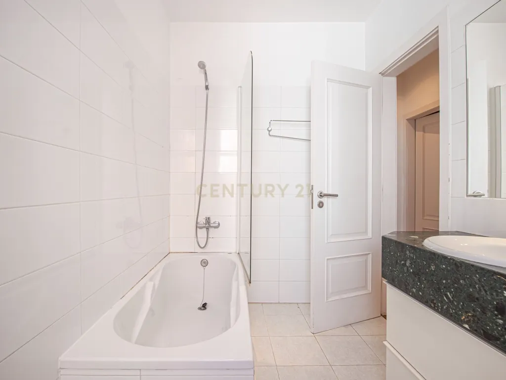 Apartamento T3 no centro de Lisboa - Image 19
