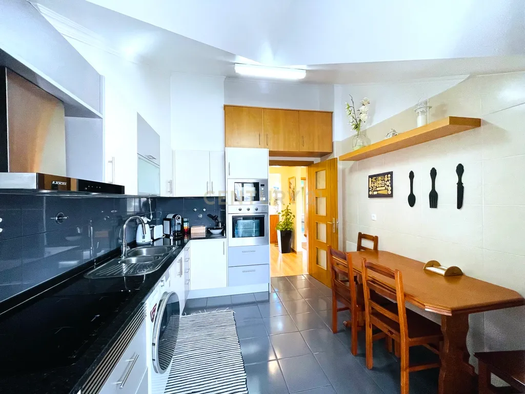 Apartamento T3 - Caniço - último piso - Image 3