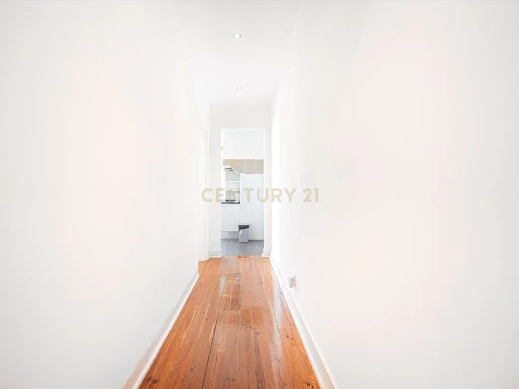 Apartamento T3 no centro de Lisboa - Image 31