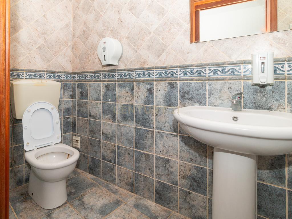 🏡 Moradia T3+1 com sótão habitável e espaço comercial! 🌟 - Image 44