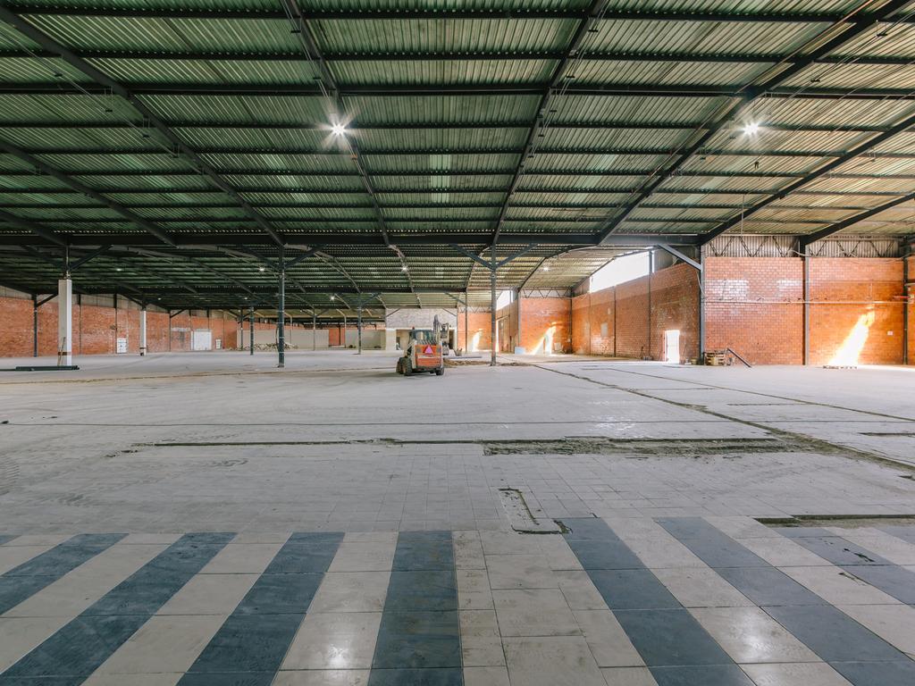 Armazém  no Porto Alto (Estrada Nacional 10) - Image 27