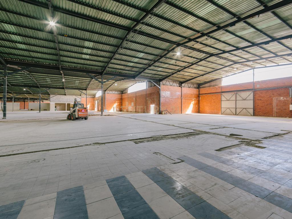 Armazém  no Porto Alto (Estrada Nacional 10) - Image 28