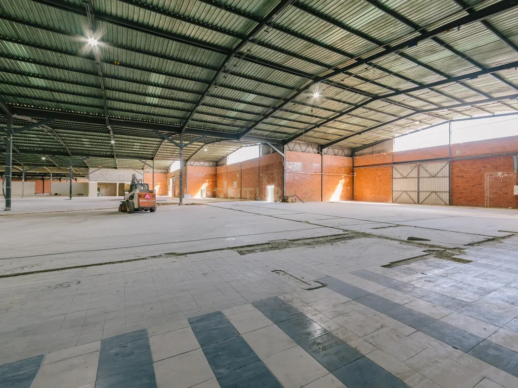Armazém no Porto Alto (Estrada Nacional 10) - Image 28