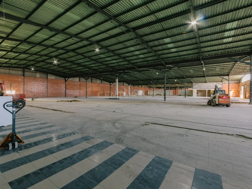 Armazém no Porto Alto (Estrada Nacional 10) - Image 30