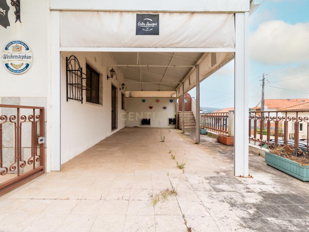 🏡 Moradia T3+1 com sótão habitável e espaço comercial! 🌟 - Image 53